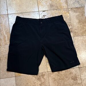 Oakley Men's Dark Athletic Shorts
